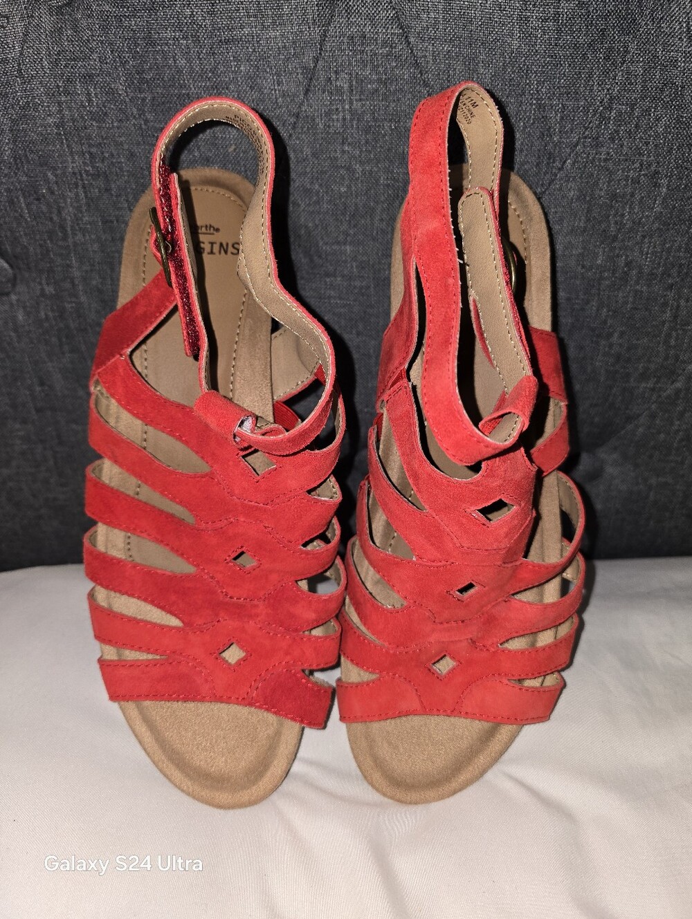 Earth Origins Pico Pippa Sandals 11M Spicy Red Suede Comfort Walking Gladiator